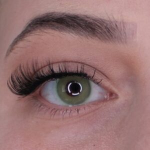 Pixie Green mit Stärke